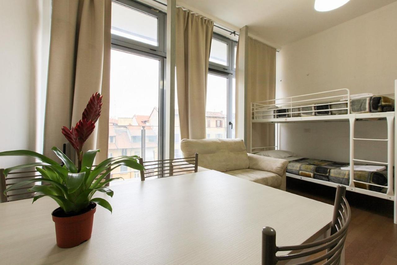 Red Line Apartments Milano Rum bild