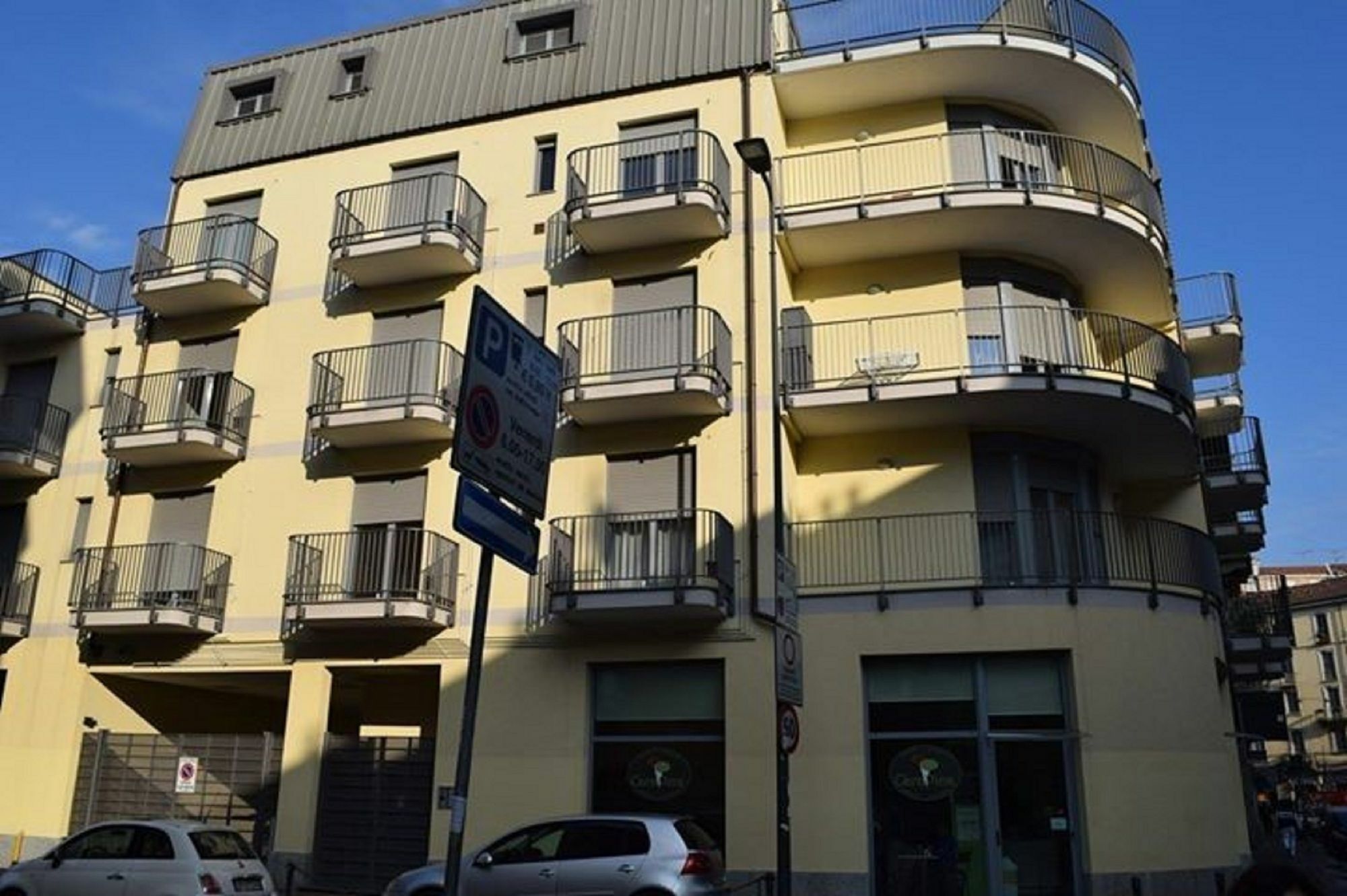Red Line Apartments Milano Exteriör bild